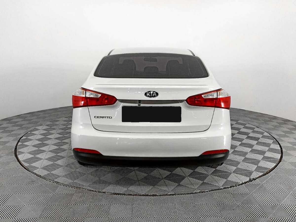 Kia Cerato 2014 года с пробегом. Фото: #5