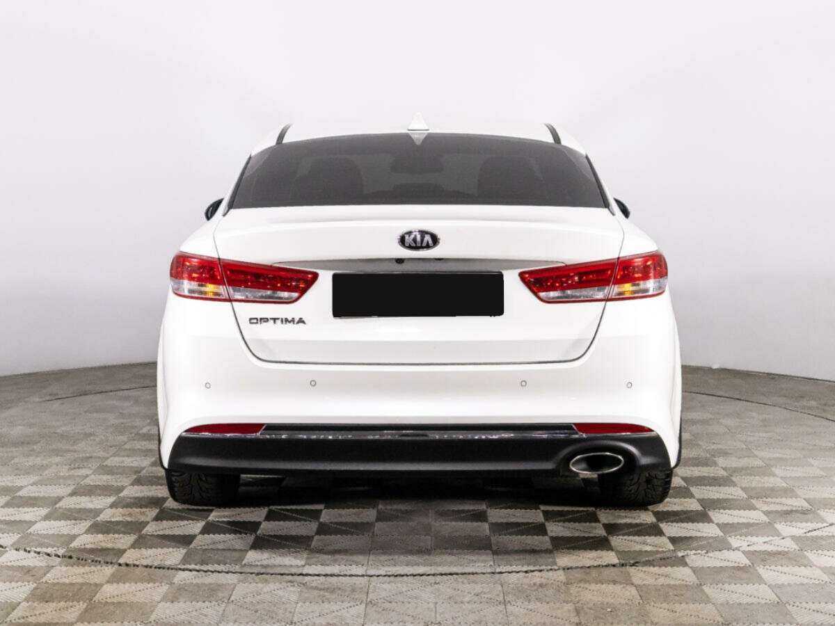 Kia Optima 2017 года с пробегом. Фото: #5