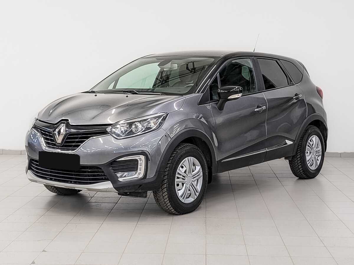 Renault Kaptur 2017 года с пробегом. Посмотреть фото