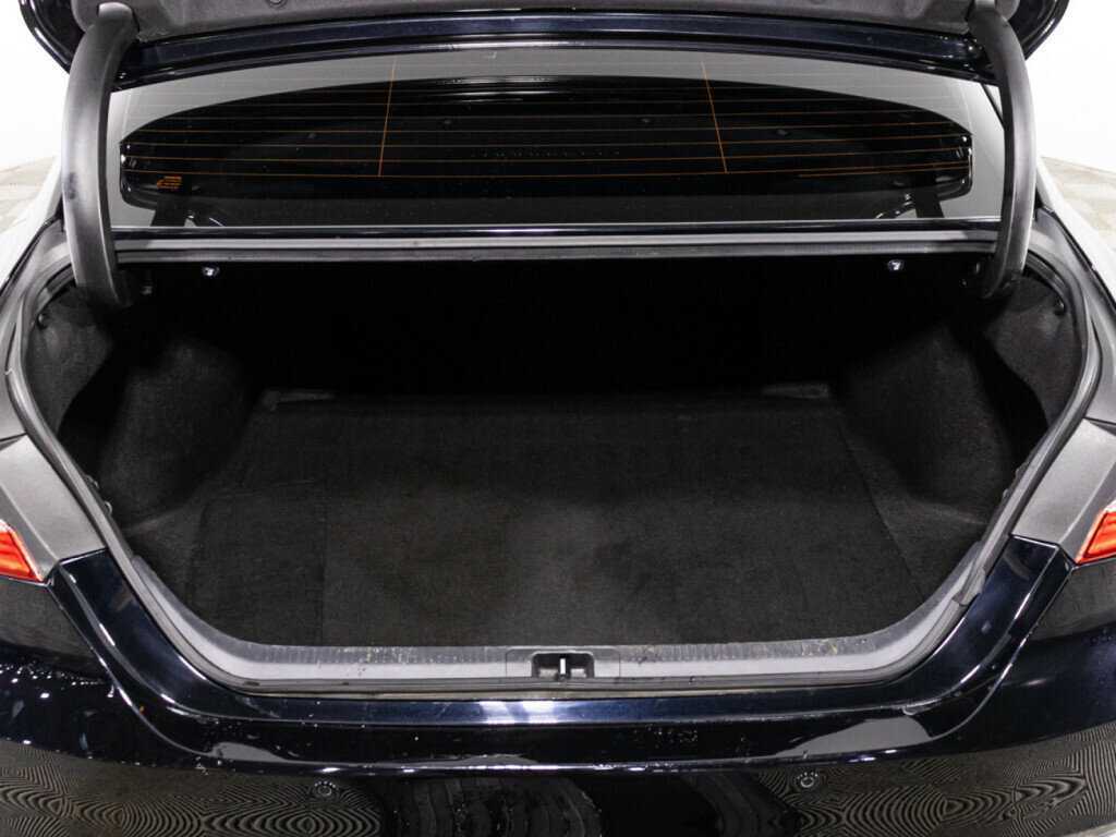 Toyota Camry 2021 года с пробегом. Фото: #13