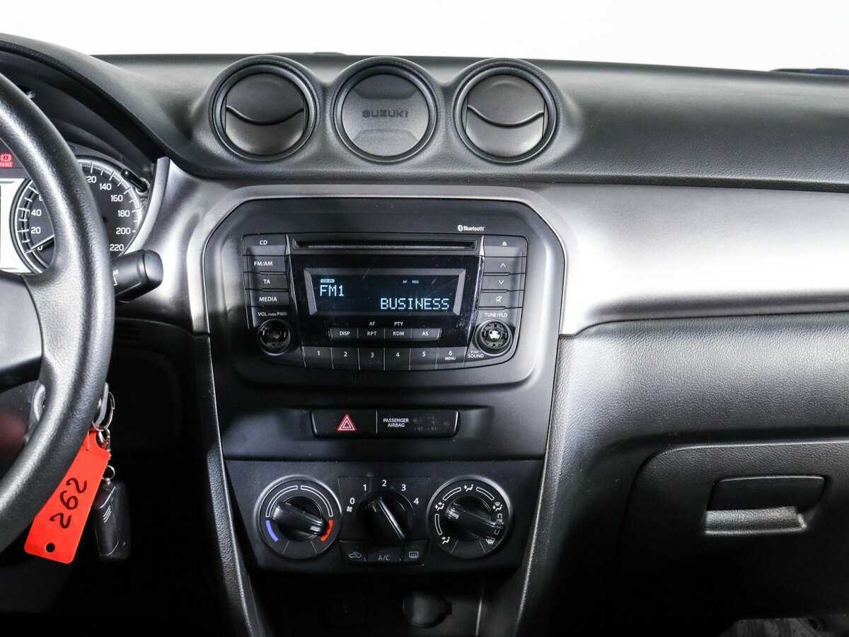 Suzuki Vitara 2019 года с пробегом. Фото: #9
