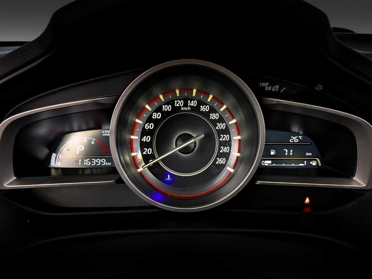 Mazda 3 2015 года с пробегом. Фото: #12