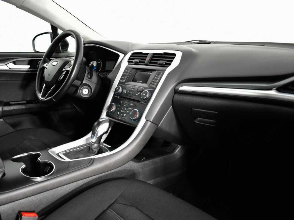 Ford Mondeo 2017 года с пробегом. Фото: #8