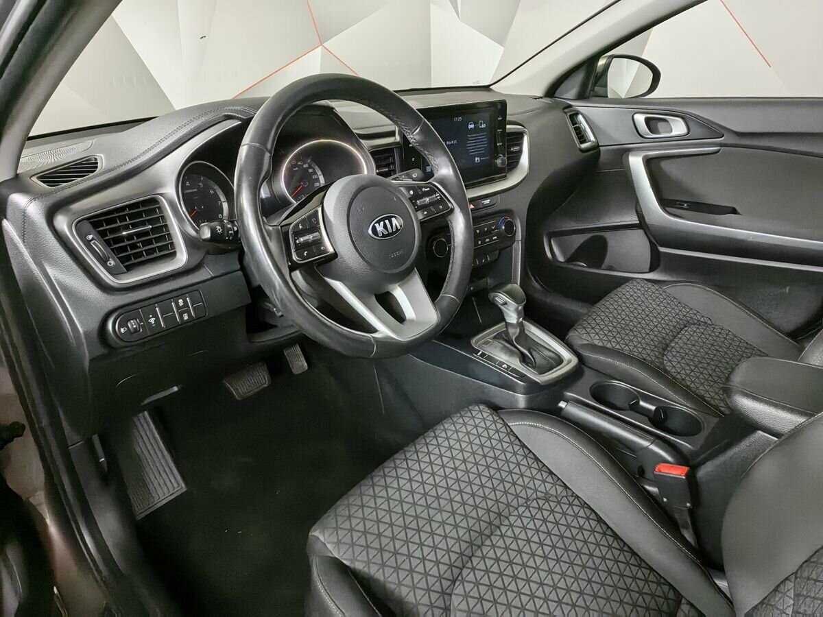 Kia Ceed 2020 года с пробегом. Фото: #13