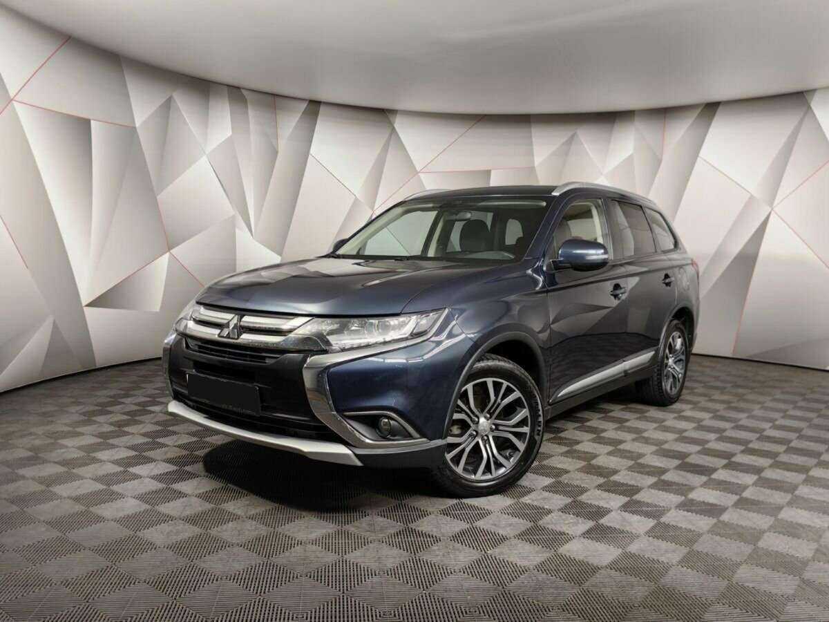 Mitsubishi Outlander 2018 года с пробегом. Фото: #0