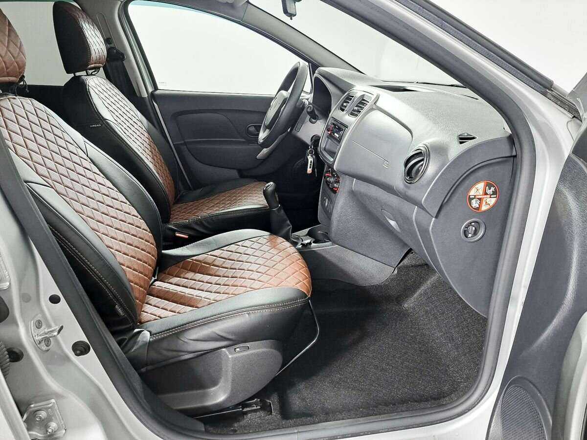 Renault Sandero 2018 года с пробегом. Фото: #8