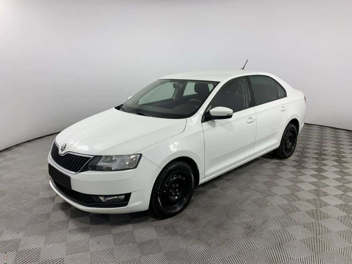 Skoda Rapid 2019 года с пробегом. Посмотреть фото