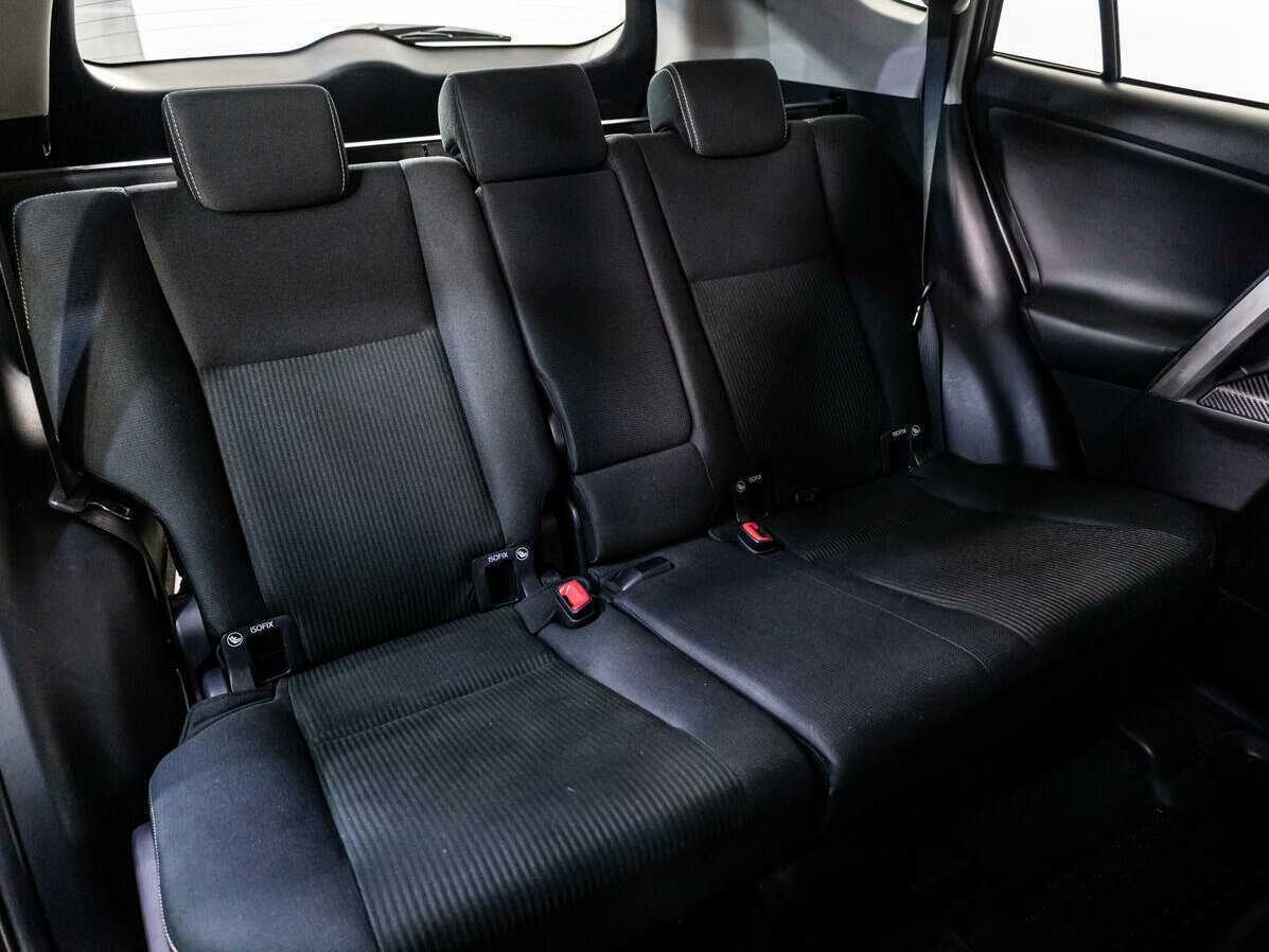 Toyota RAV4 2014 года с пробегом. Фото: #8