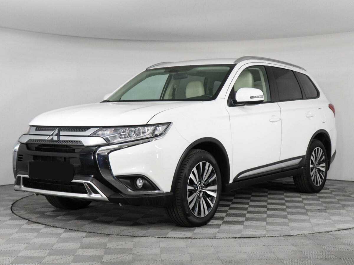 Mitsubishi Outlander 2021 года с пробегом. Посмотреть фото