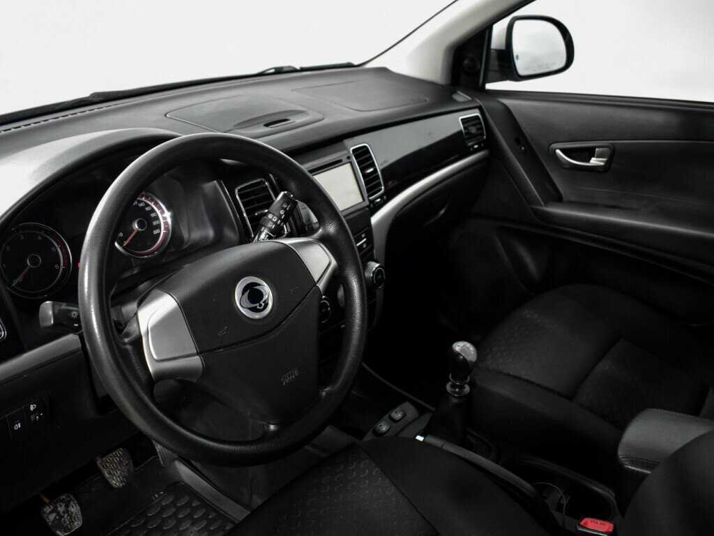 SsangYong Actyon 2012 года с пробегом. Фото: #8