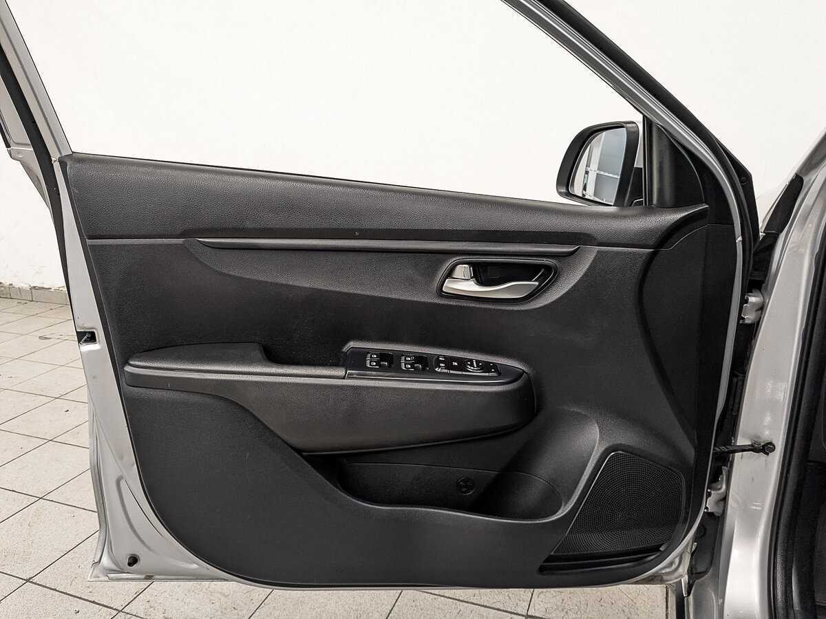 Kia Rio 2020 года с пробегом. Фото: #18