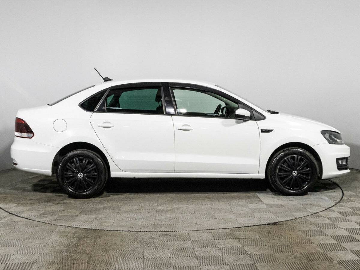 Volkswagen Polo 2018 года с пробегом. Фото: #3