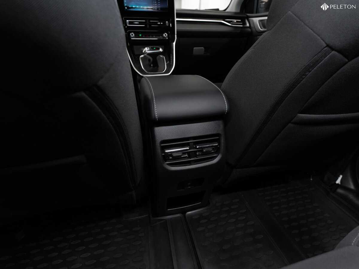 Haval M6 2023 года с пробегом. Фото: #14