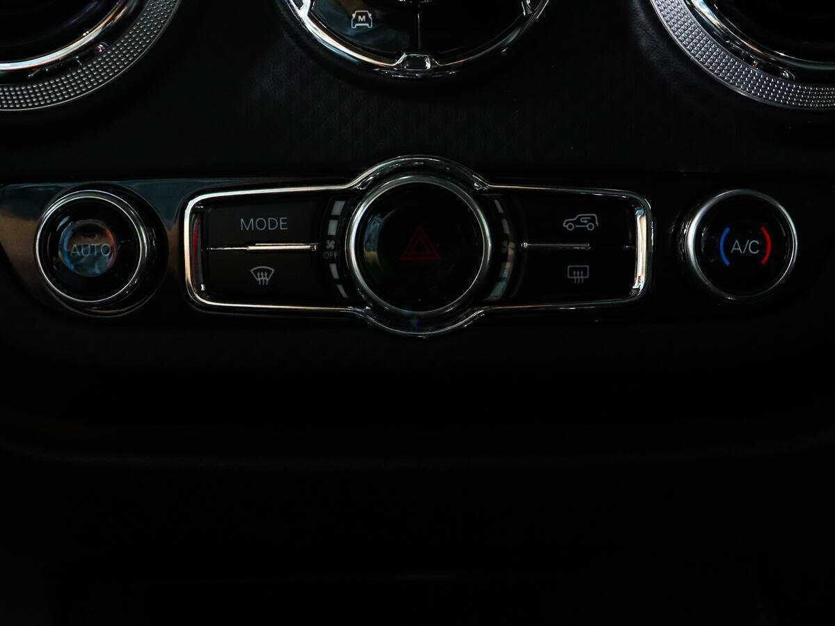 BAIC BJ40 2023 года с пробегом. Фото: #19