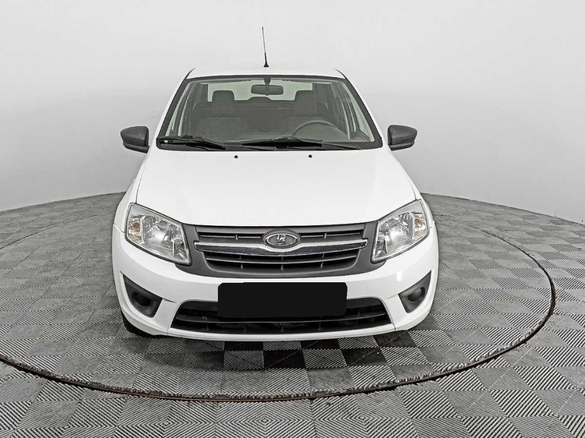 Lada (ВАЗ) Granta 2018 года с пробегом. Фото: #1