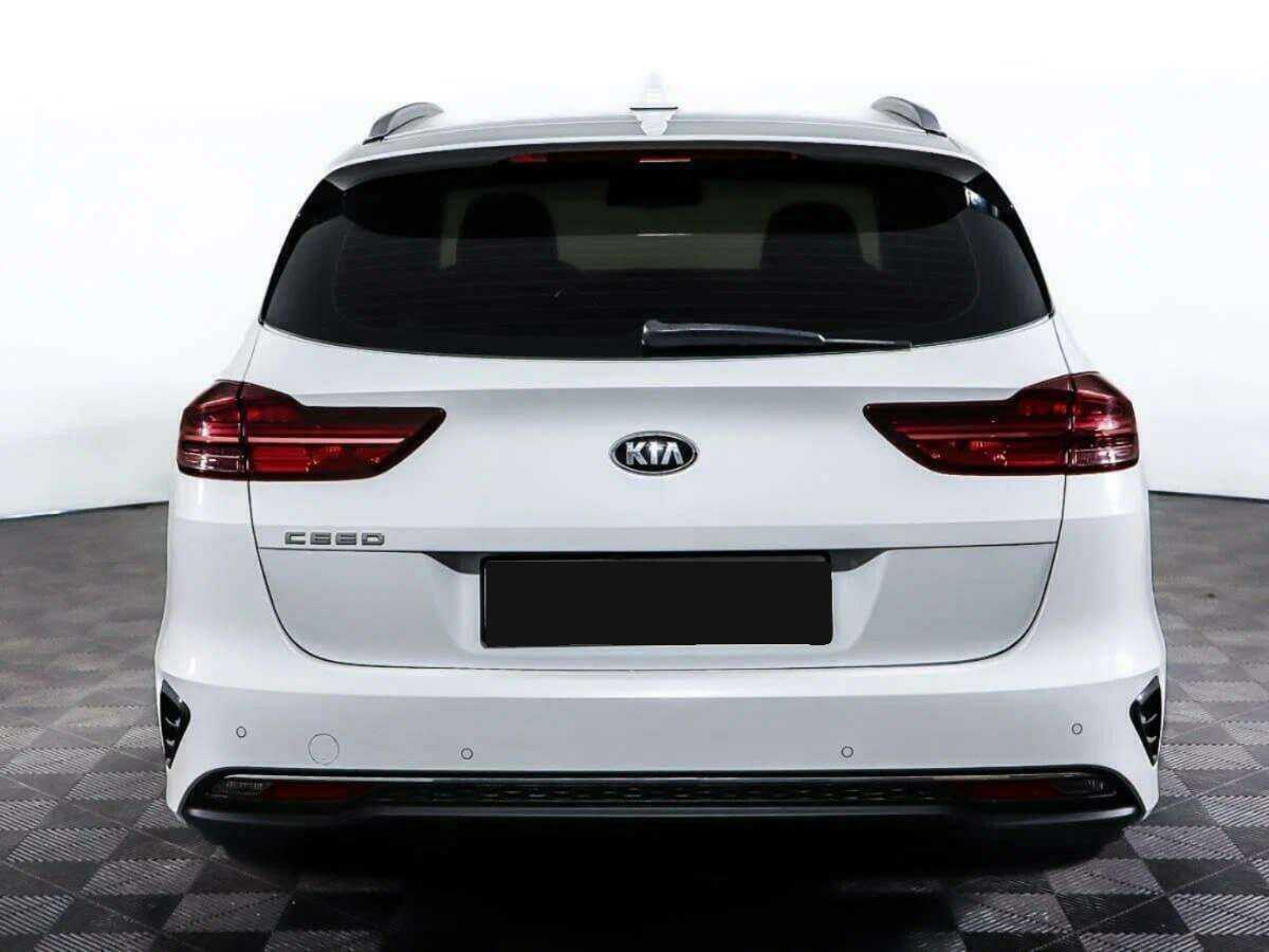 Kia Ceed 2018 года с пробегом. Фото: #5