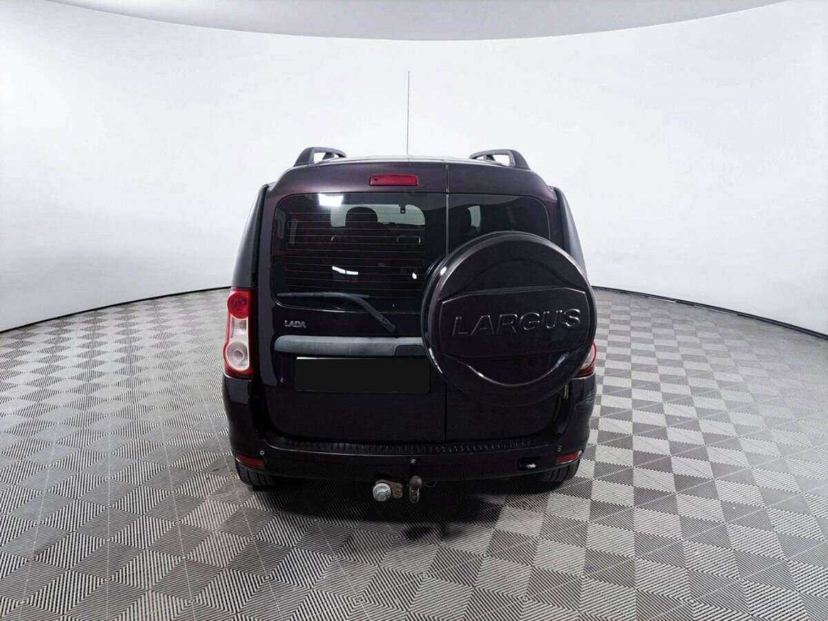 Lada (ВАЗ) Largus 2015 года с пробегом. Фото: #5