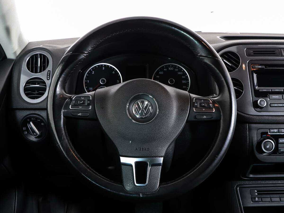 Volkswagen Tiguan 2012 года с пробегом. Фото: #11