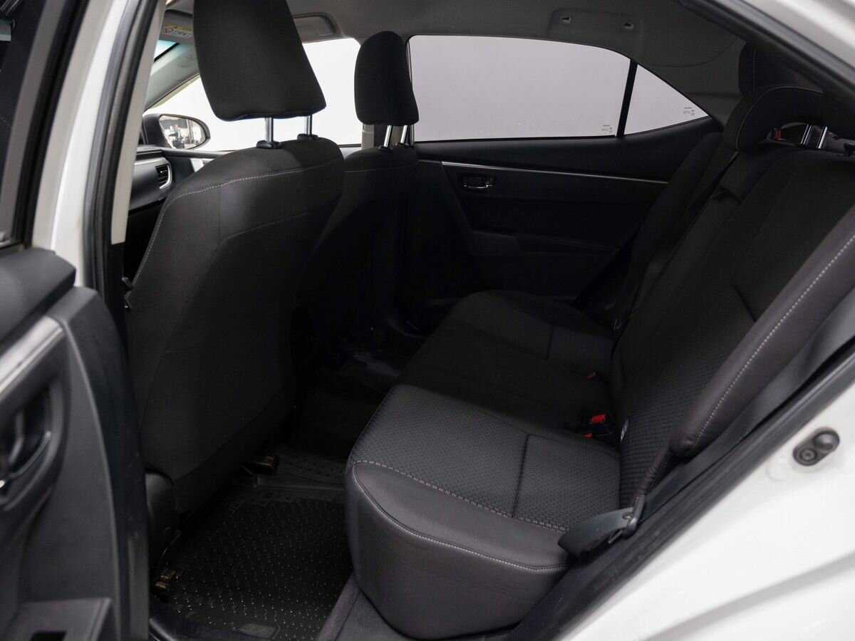 Toyota Corolla 2013 года с пробегом. Фото: #10