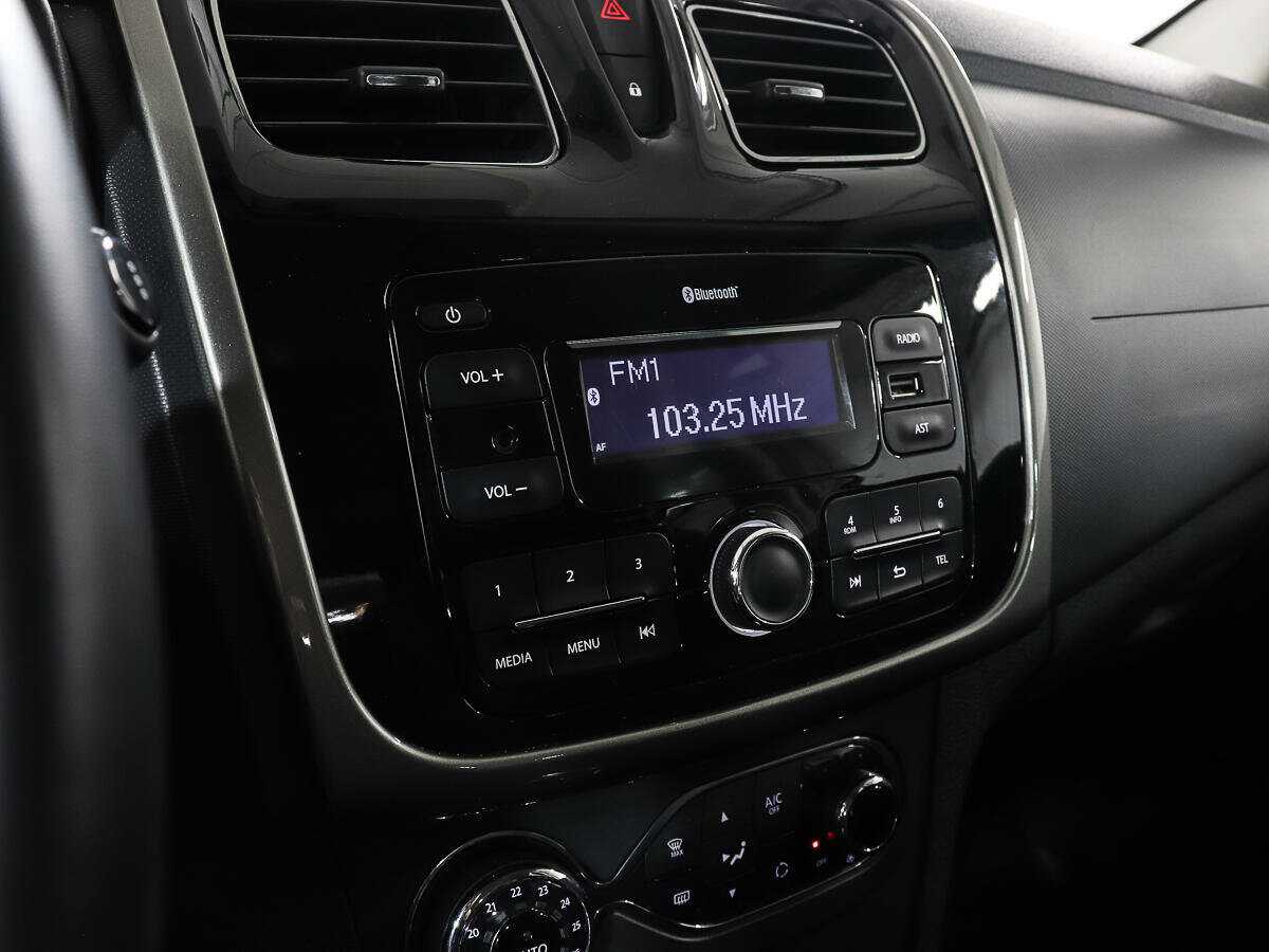 Renault Sandero 2019 года с пробегом. Фото: #15