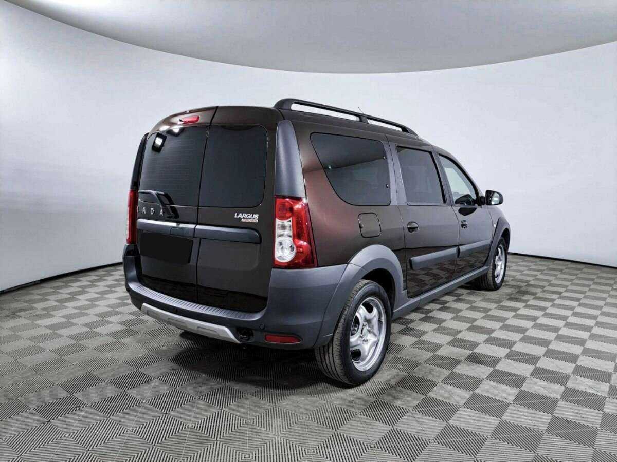 Lada (ВАЗ) Largus 2020 года с пробегом. Фото: #4