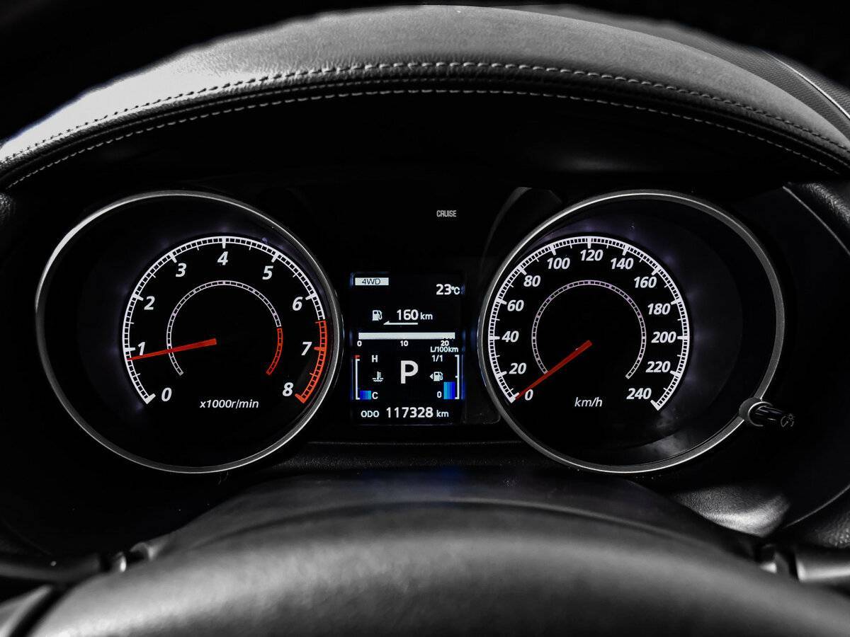 Mitsubishi Outlander 2012 года с пробегом. Фото: #9