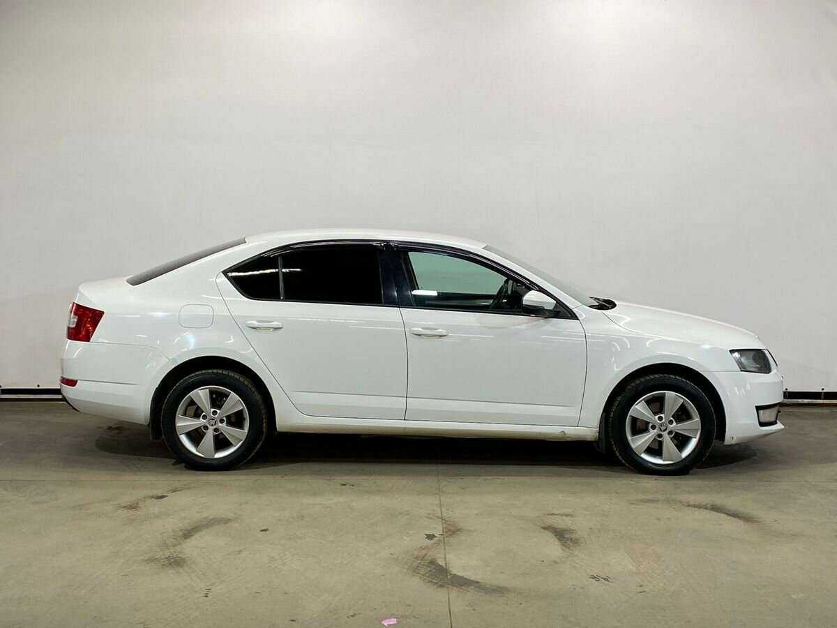 Skoda Octavia 2013 года с пробегом. Фото: #3