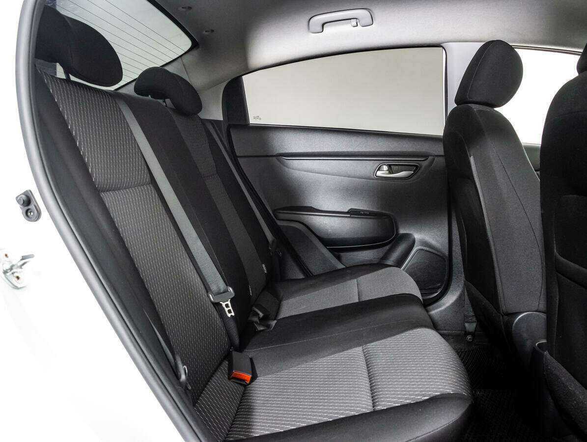 Kia Rio 2019 года с пробегом. Фото: #14