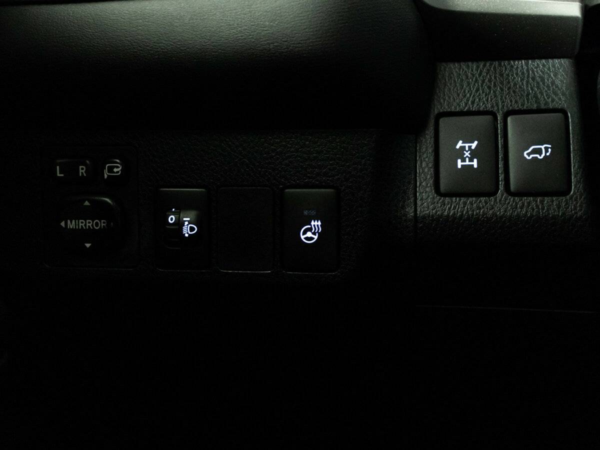 Toyota RAV4 2016 года с пробегом. Фото: #15