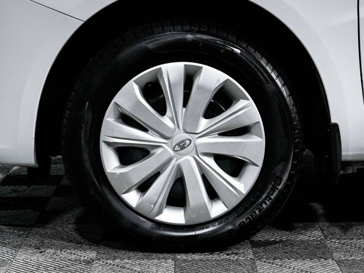 Lada (ВАЗ) Vesta 2023 года с пробегом. Фото: #14