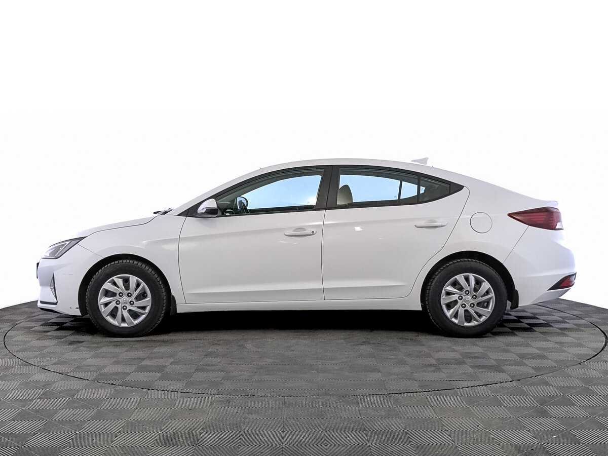 Hyundai Elantra 2019 года с пробегом. Фото: #7