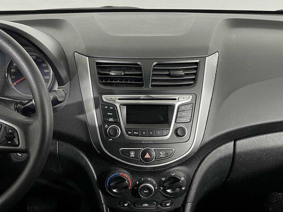 Hyundai Solaris 2015 года с пробегом. Фото: #11