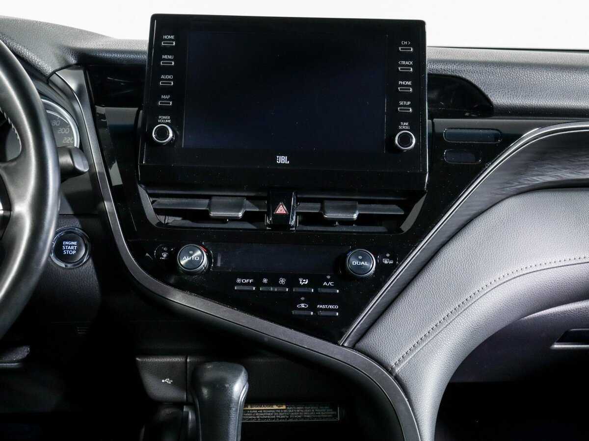 Toyota Camry 2021 года с пробегом. Фото: #9