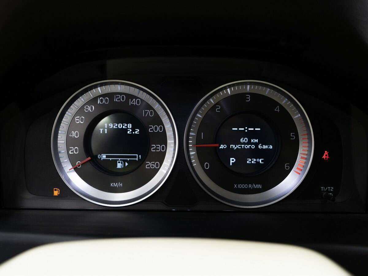 Volvo XC70 2012 года с пробегом. Фото: #11