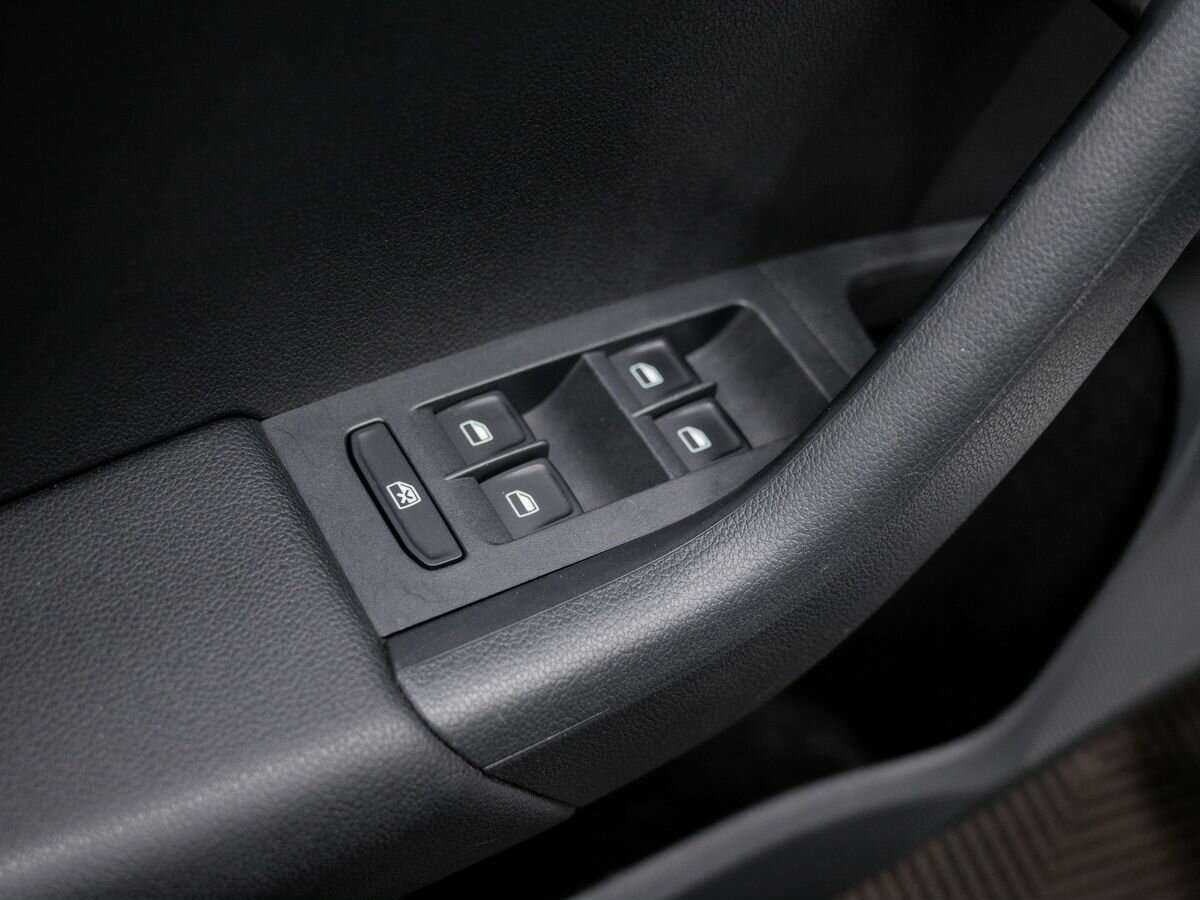 Skoda Octavia 2013 года с пробегом. Фото: #15