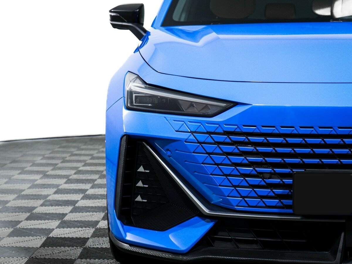 Changan UNI-V 2022 года с пробегом. Фото: #14