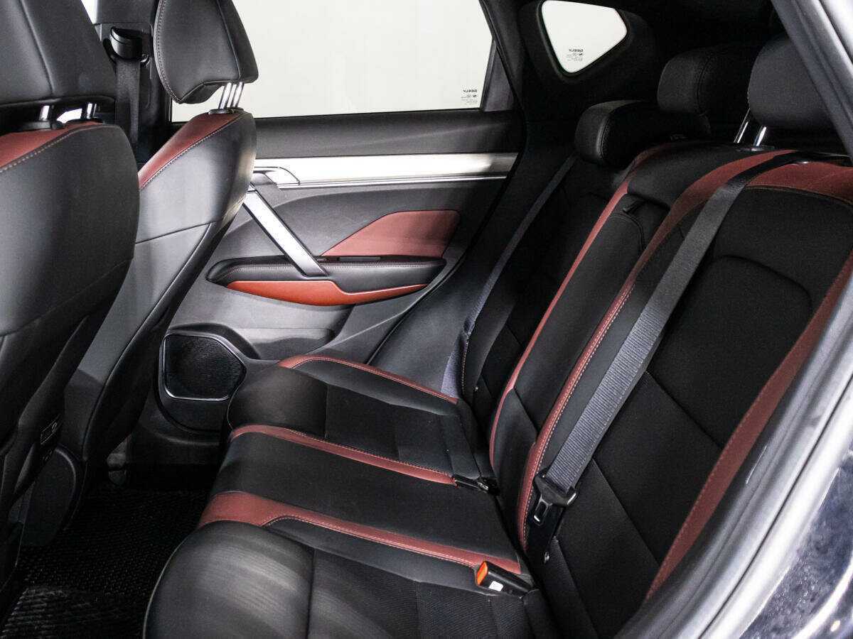 Geely Coolray 2021 года с пробегом. Фото: #8