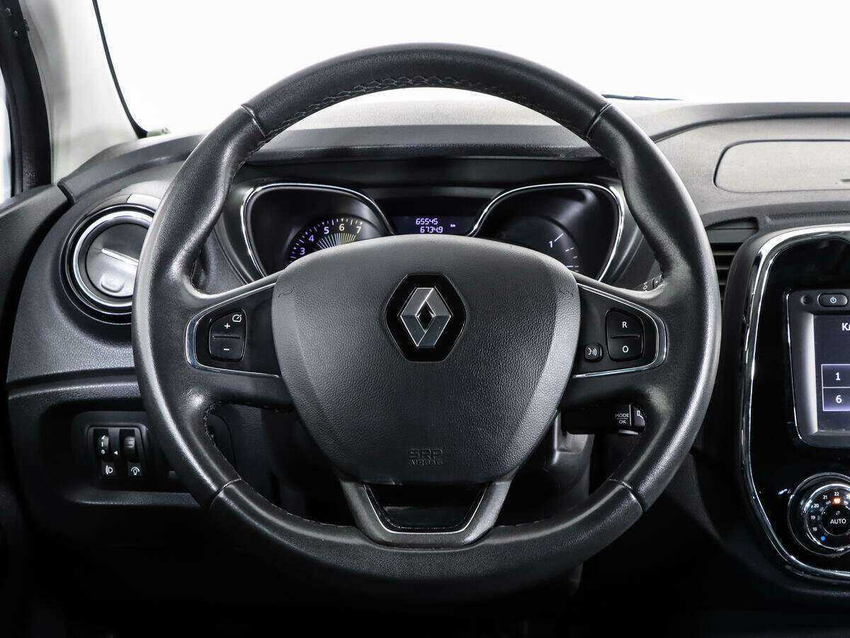 Renault Kaptur 2016 года с пробегом. Фото: #10