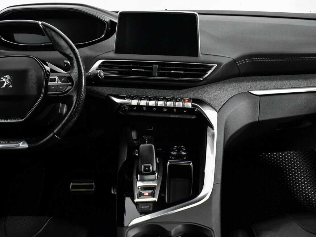 Peugeot 3008 2018 года с пробегом. Фото: #15