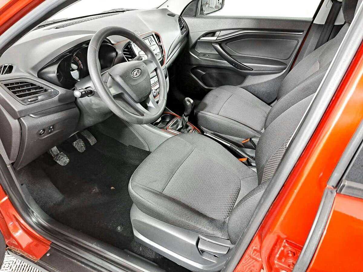 Lada (ВАЗ) Vesta 2018 года с пробегом. Фото: #13