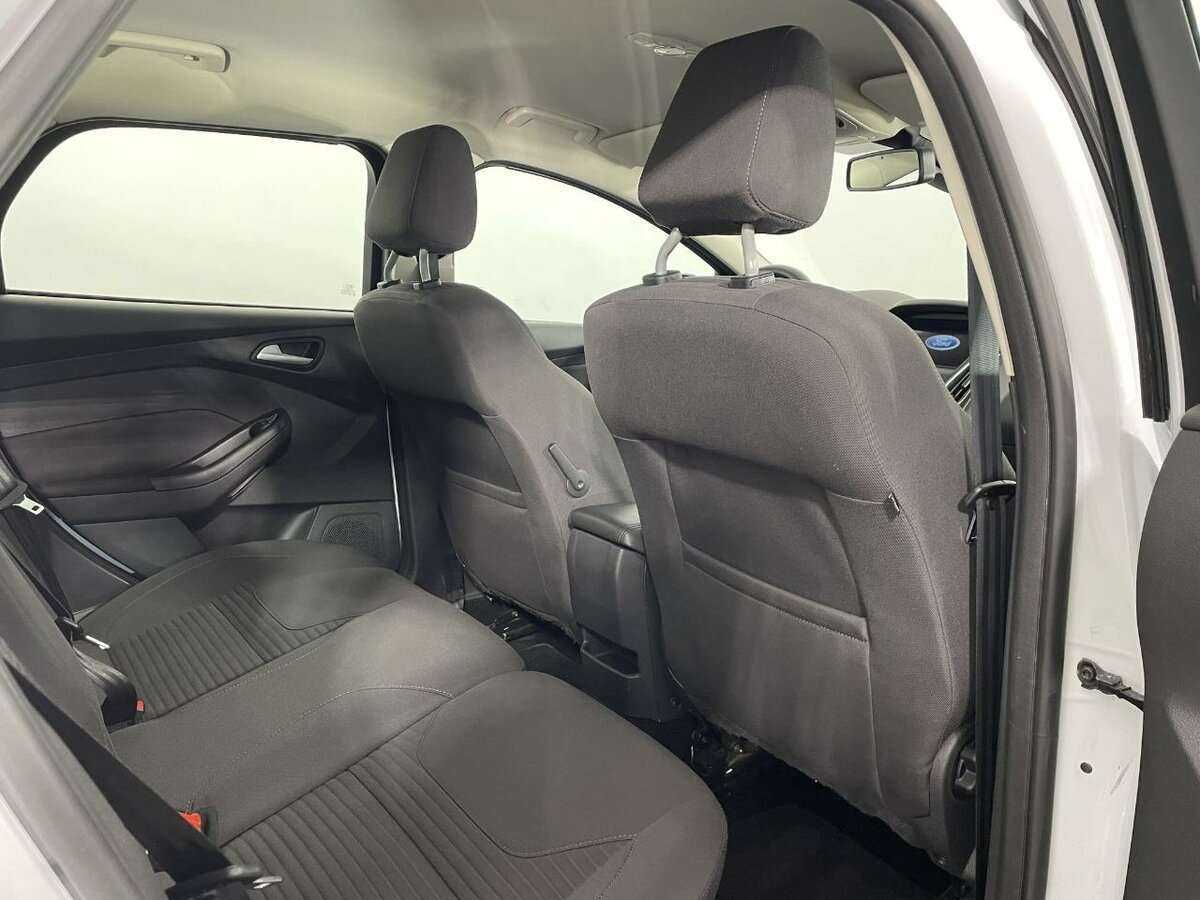 Ford Focus 2017 года с пробегом. Фото: #15