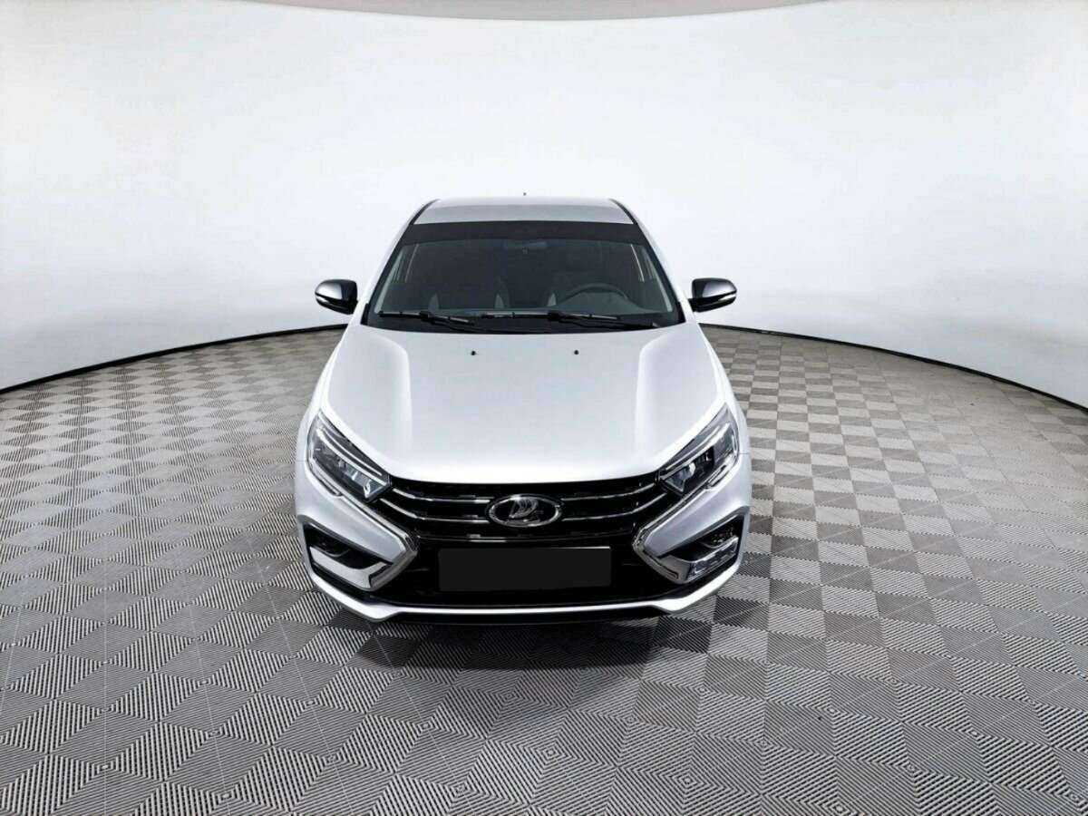 Lada (ВАЗ) Vesta 2023 года с пробегом. Фото: #1