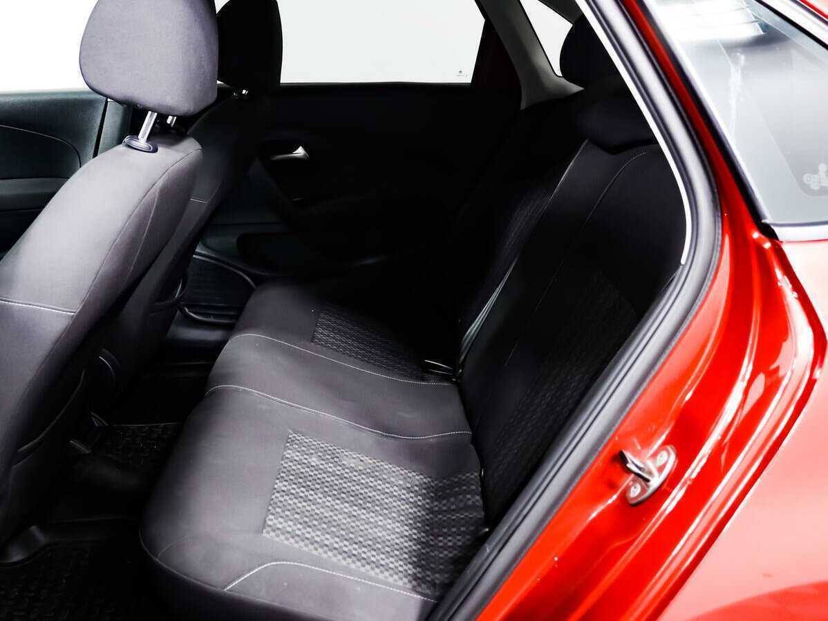 Volkswagen Polo 2015 года с пробегом. Фото: #11