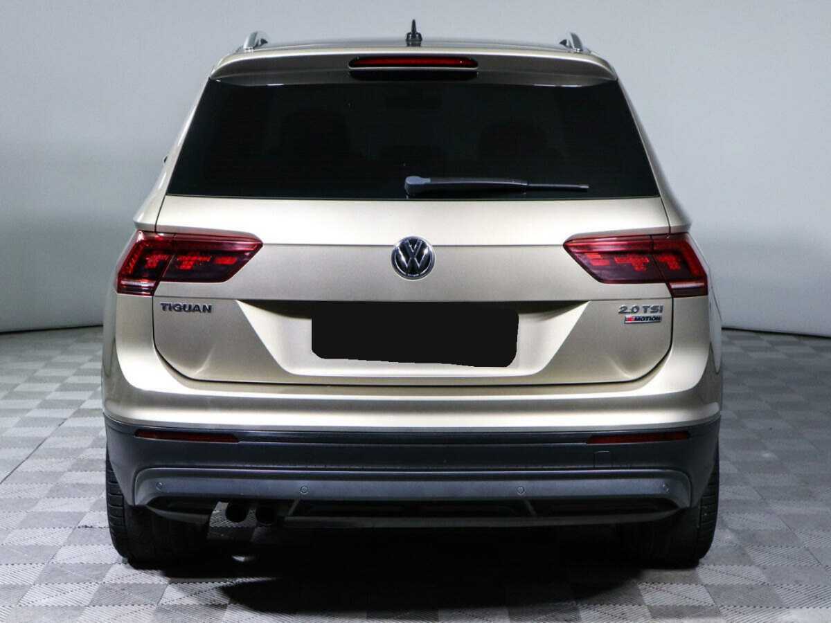 Volkswagen Tiguan 2017 года с пробегом. Фото: #4