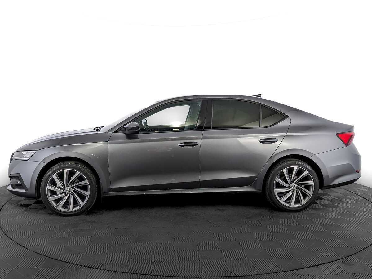 Skoda Octavia 2021 года с пробегом. Фото: #7