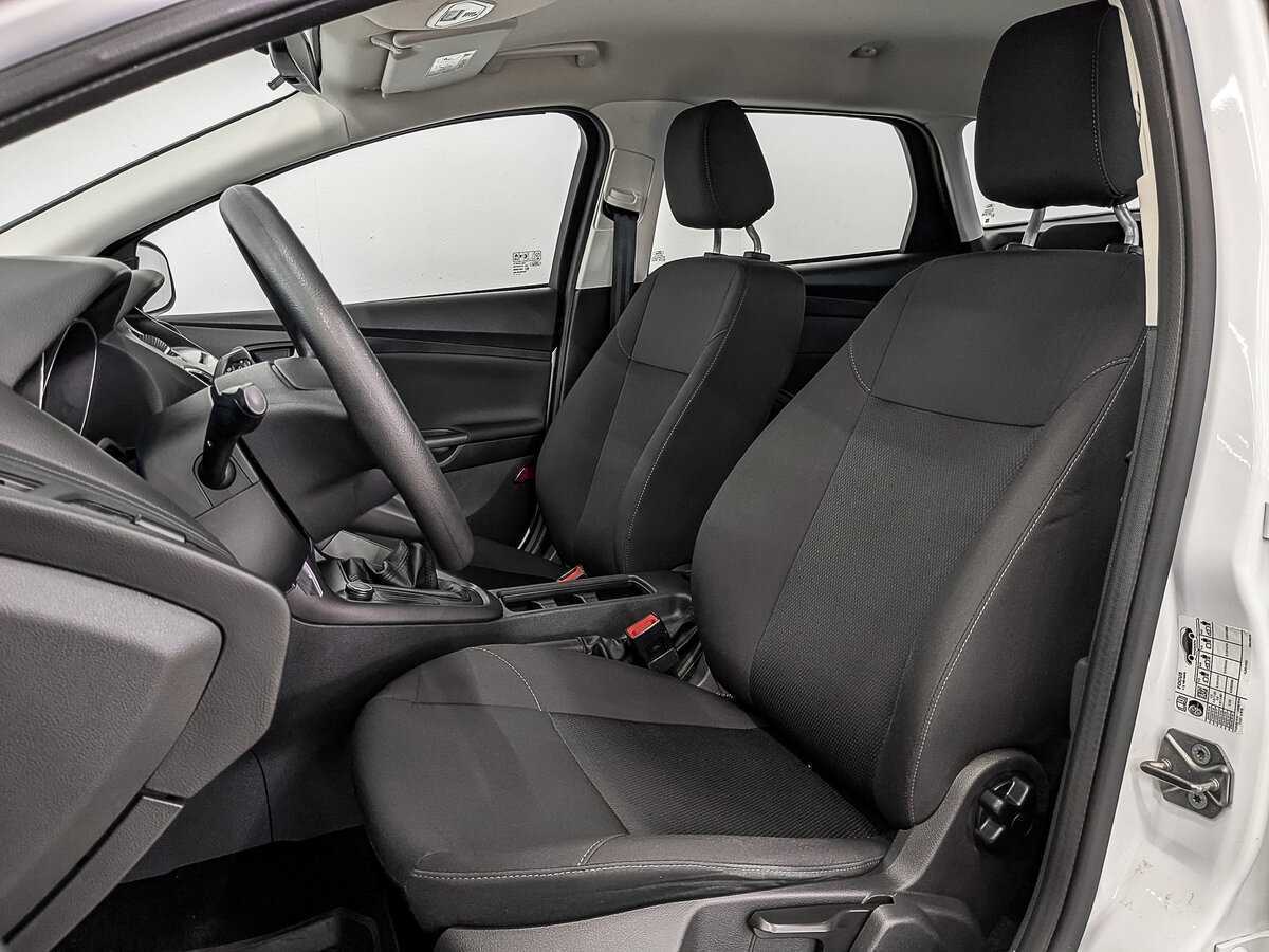 Ford Focus 2017 года с пробегом. Фото: #17