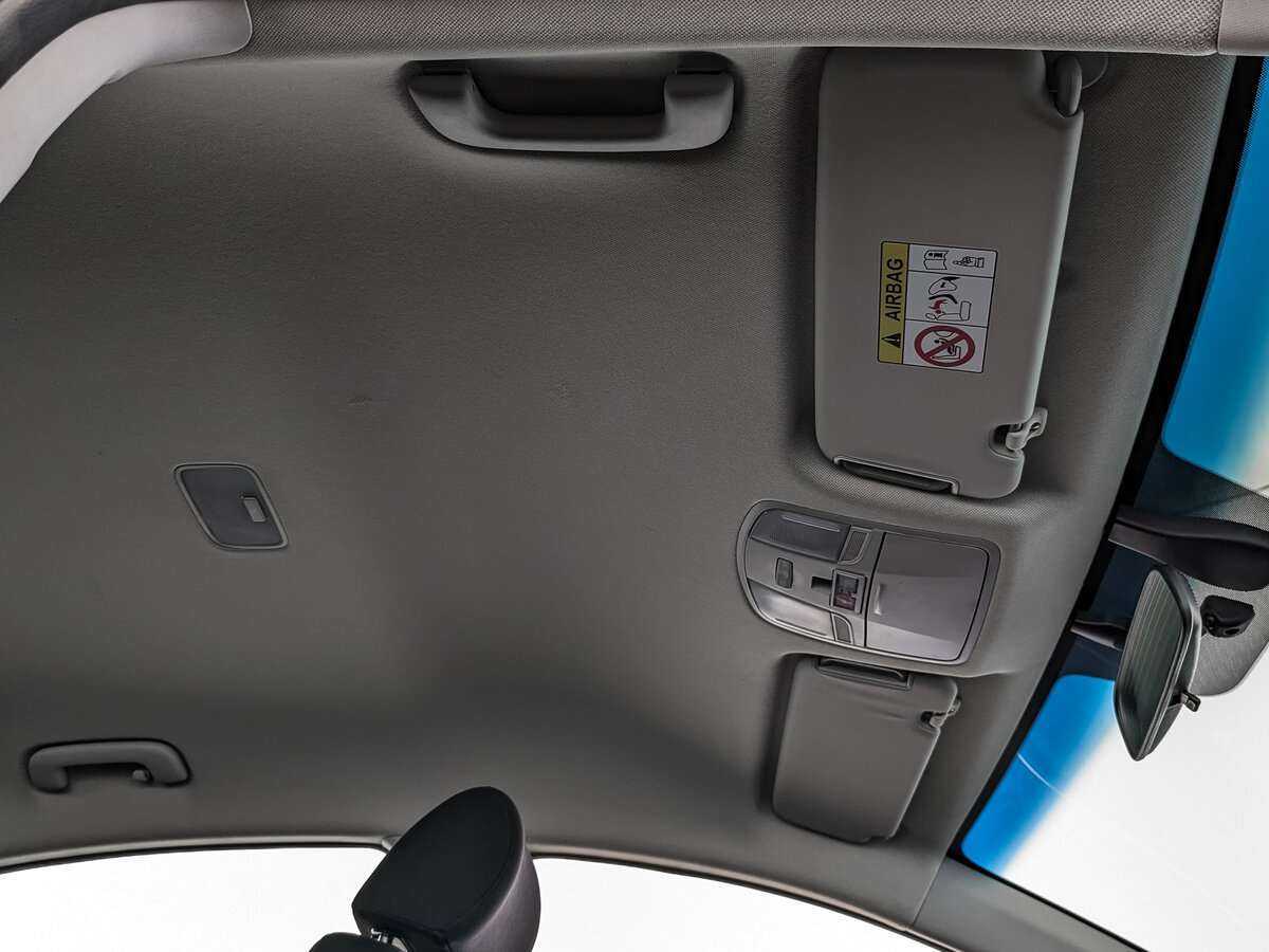 Hyundai Elantra 2020 года с пробегом. Фото: #18