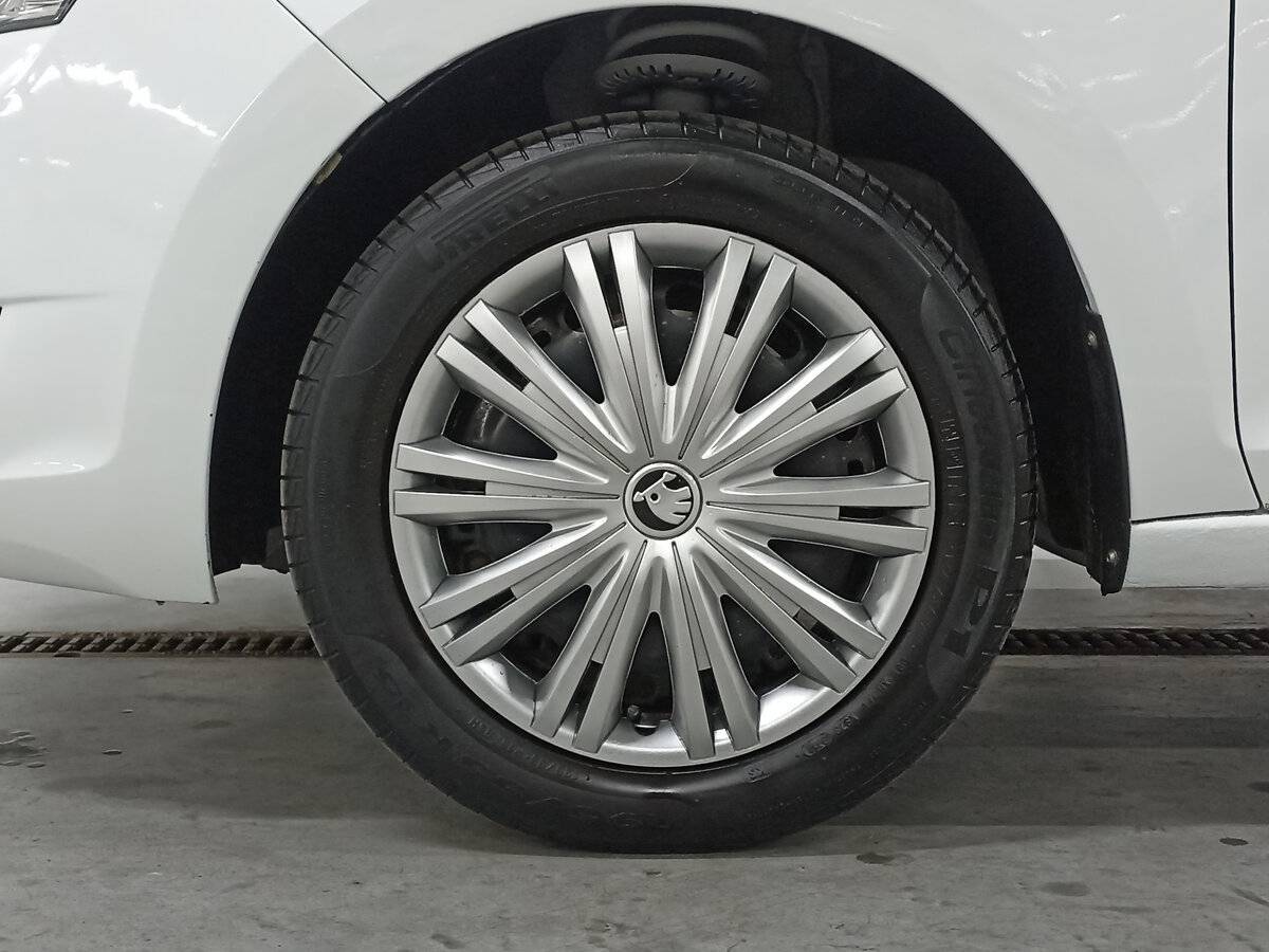 Skoda Rapid 2018 года с пробегом. Фото: #17