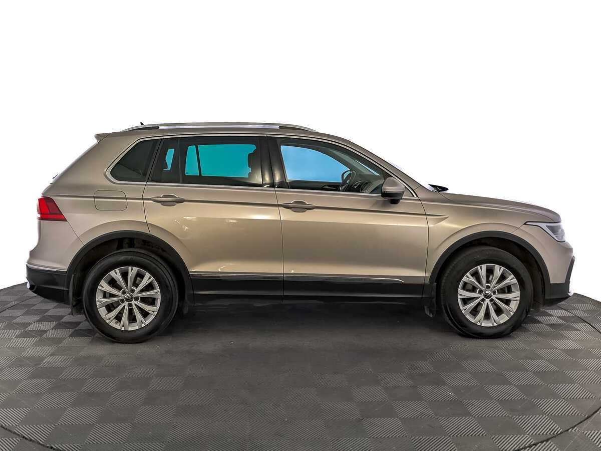 Volkswagen Tiguan 2021 года с пробегом. Фото: #3