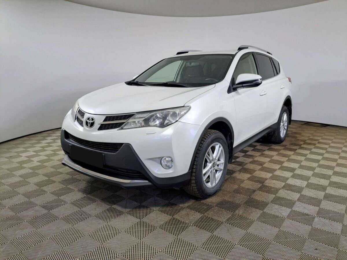 Toyota RAV4 2014 года с пробегом. Фото: #0
